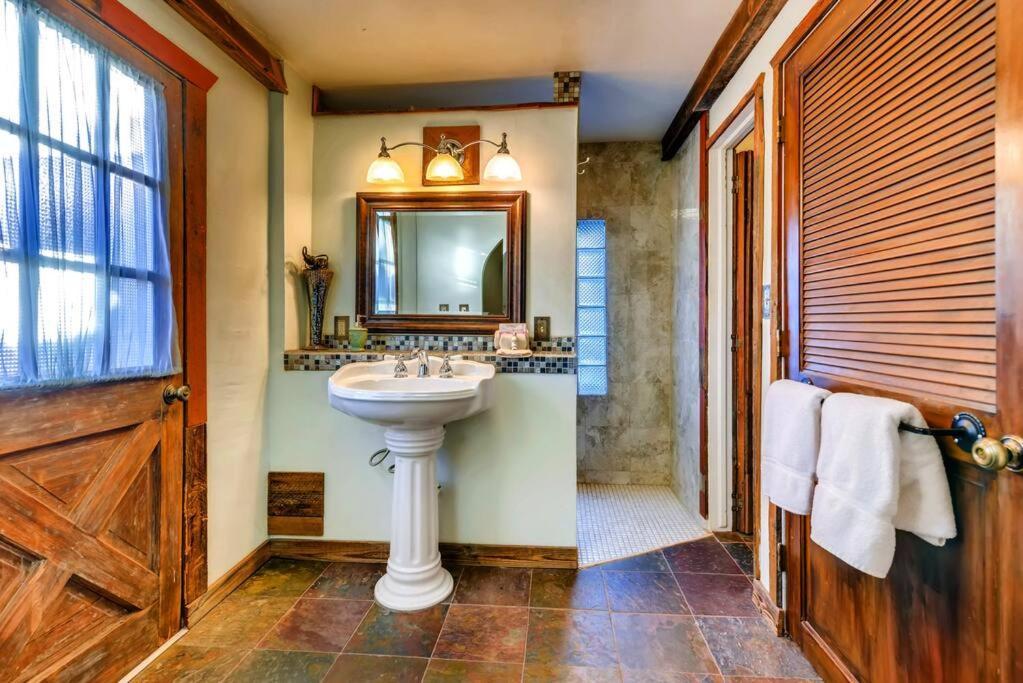 Cliff House Lodge And Hot Tub Cottages Morrison Luaran gambar