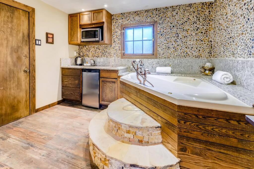 Cliff House Lodge And Hot Tub Cottages Morrison Luaran gambar